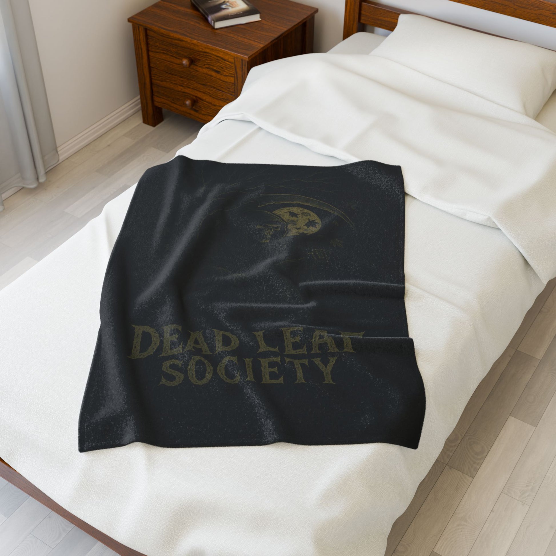 Cozy Velveteen Blanket -Dead Leaf Society.